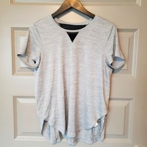 3/$15 Side cutout Light gray with black mesh yoga top size small Danskin